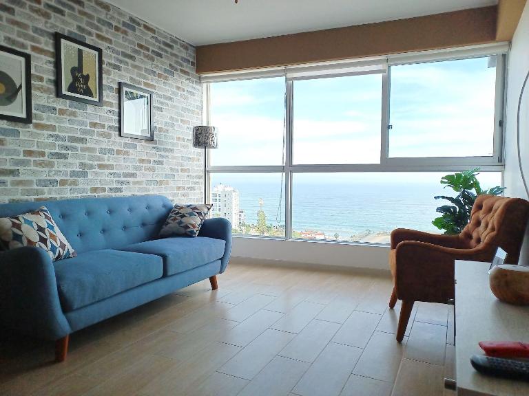 Stylish New Apartment with stunning Ocean View near Miraflores - B&B Lima