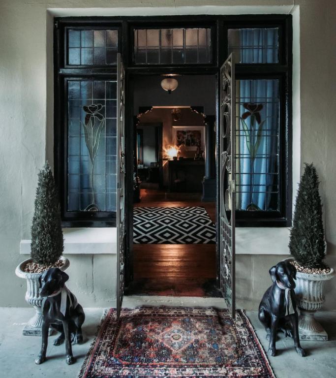 Grewar House - Ferienwohnung Parys