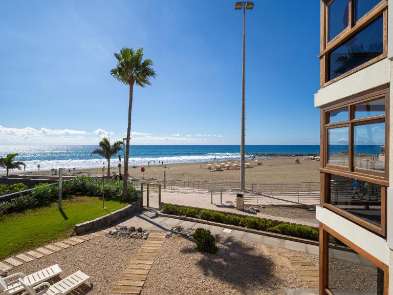 Beachfront San Agustin Papagayos II - Chambres d'hôtes San Bartolomé de Tirajana