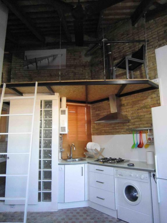 Young Penthouse - B&B Valencia