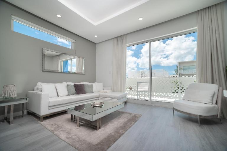 Luxury 1 bed apartment near Seven Mile Beach at The Grove - Villa Deluxe - Ferienwohnung Upper Land