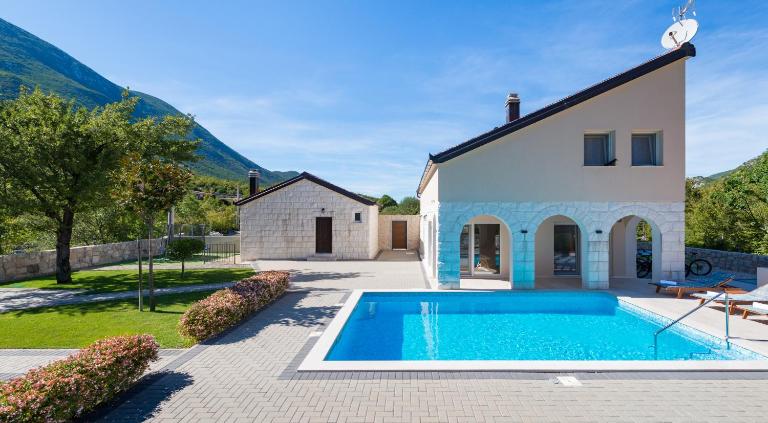 Villa Salvia - B&B Zagvozd