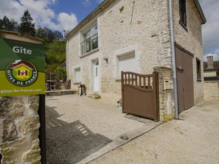 Gite Chez Georges - B&B Spoy