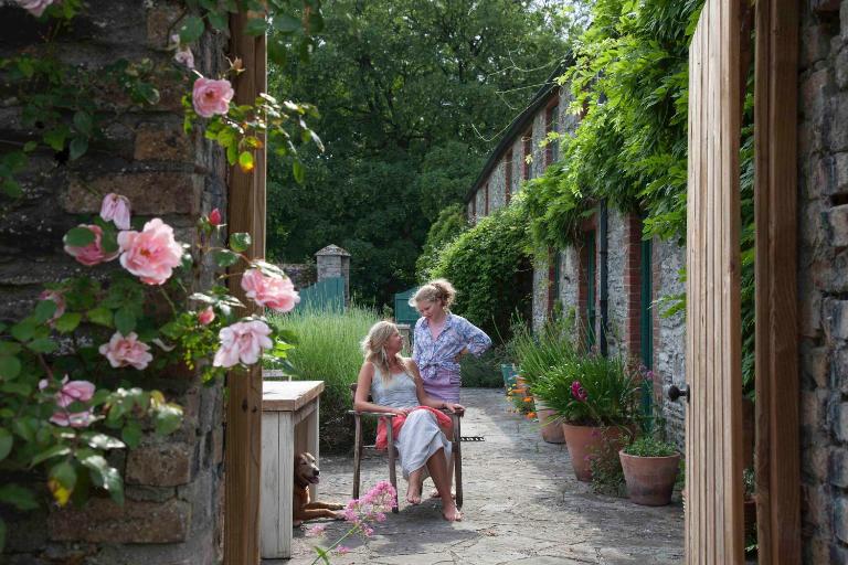 The Stable Yard House at Burtown House & Gardens - B&B Athy