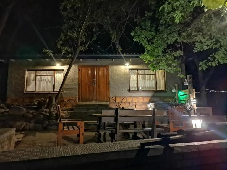 Cango Retreat Breathe - B&B Oudtshoorn