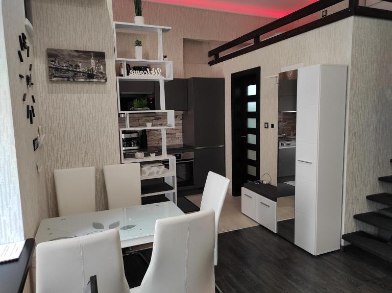 Corvinus Apartman - B&B Budapest