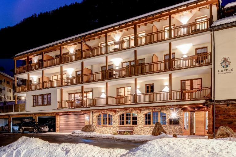 Tyrol Mountain Aparts - Urlaubsresort Hafele - B&B Sankt Jakob in Defereggen