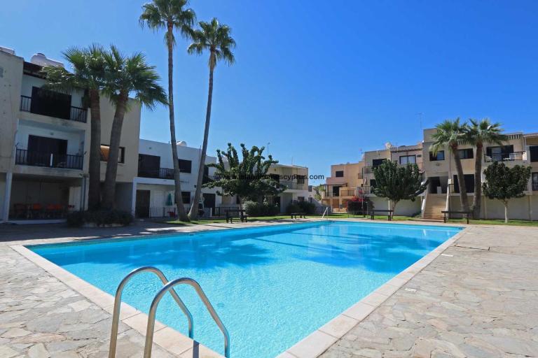 TaniAndres apartments - B&B Paralímni