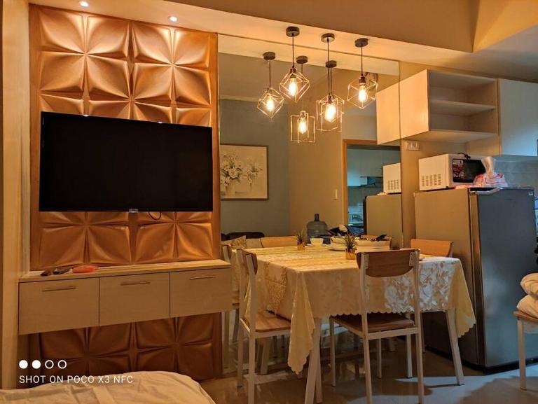 Studio U Across SM Cebu with kitchen! sunvida 2407 - B&B Cebu City