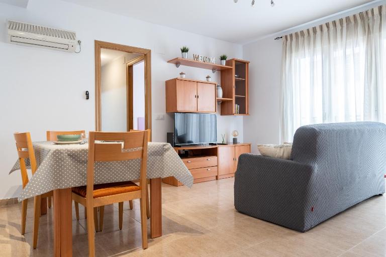 Excelente apartamento en 2ª línea de playa by Hometels - Bed and Breakfast El Port de Sagunt