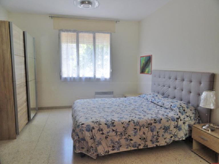 Chez Mi, centre ville, parking gratuit - Bed and Breakfast Saint-Chinian