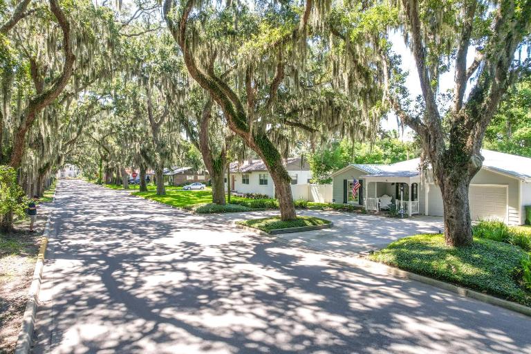 Fountain of Youth House - Scenic Downtown Retreat - Chambres d'hôtes Saint Augustine