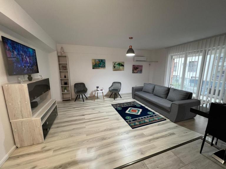 Chic apartament complex Inamstro - B&B Iași