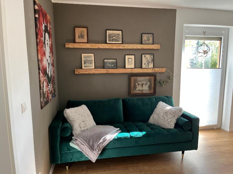 Schiller Apartment - B&B Münchberg
