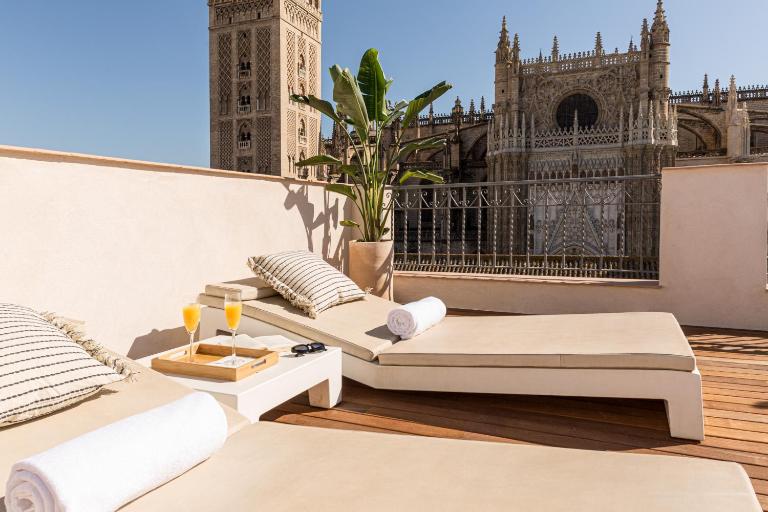 Puerta Catedral Apartments - B&B Sevilla