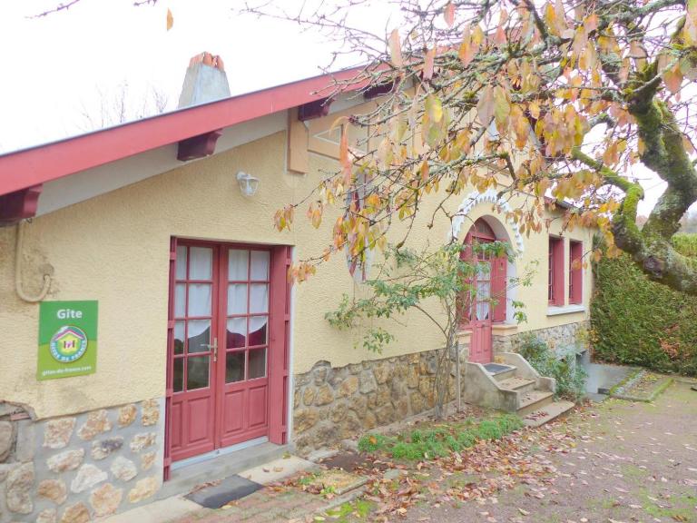 Maison indépendante près village médiéval - FR-1-489-15 - B&B Hérisson