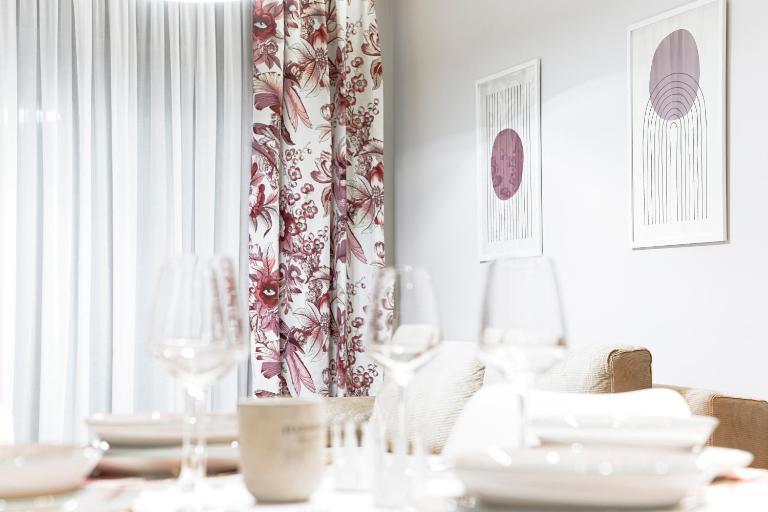 Quattro Luxury Apartments - B&B Tríkala