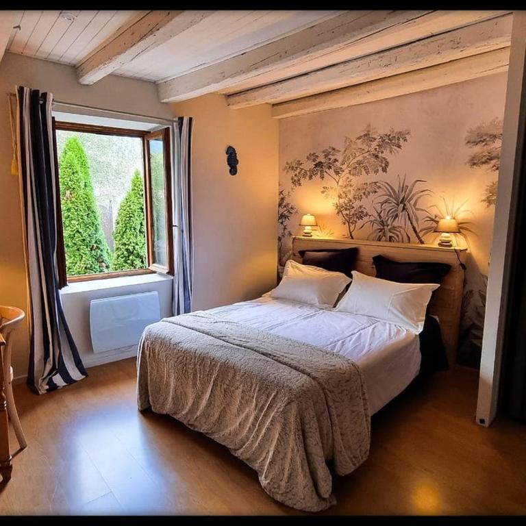 Les Jardins de Kuz - Baleine - Chambres d'hôtes Bernin
