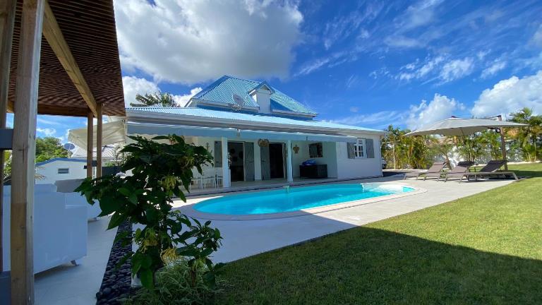 Villa Nomilou Beach avec Accès direct Plage - B&B Saint-François