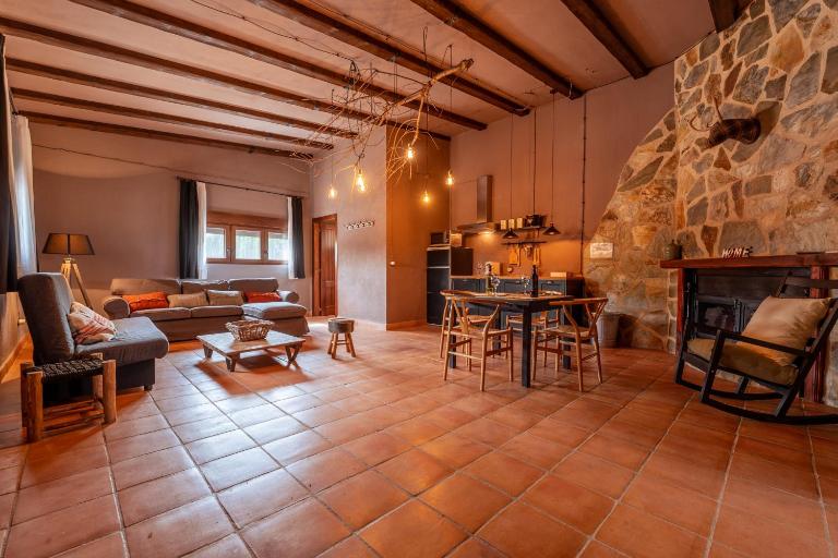 Bodega Andrés Iniesta con visita y cata - Chambres d'hôtes Fuentealbilla