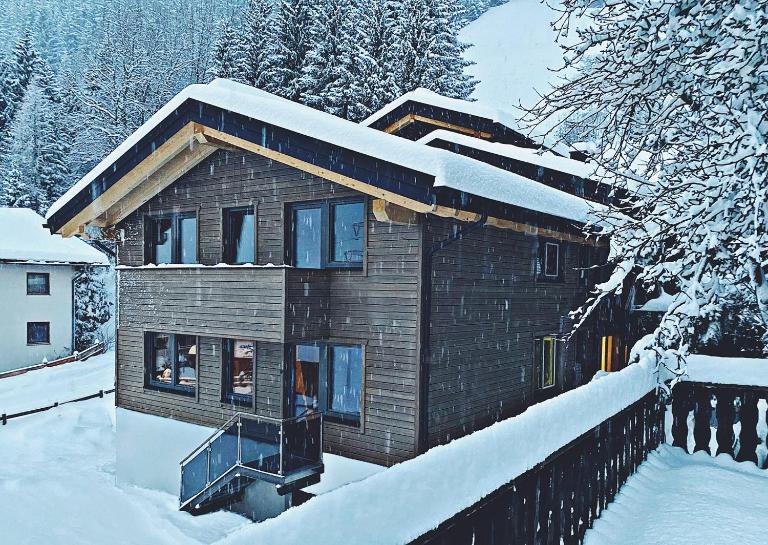 Haus Pitzi - B&B St Anton am Arlberg
