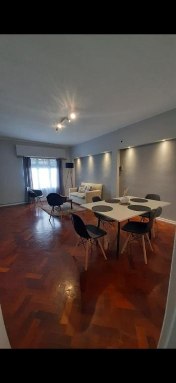 Departamento Lavalle 352 - Ferienwohnung Mendoza