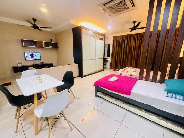 Ola Studio Penang at Mansion One - B&B George Town