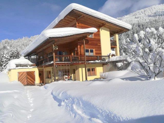 Ferienwohnung Weitblick - B&B Pill