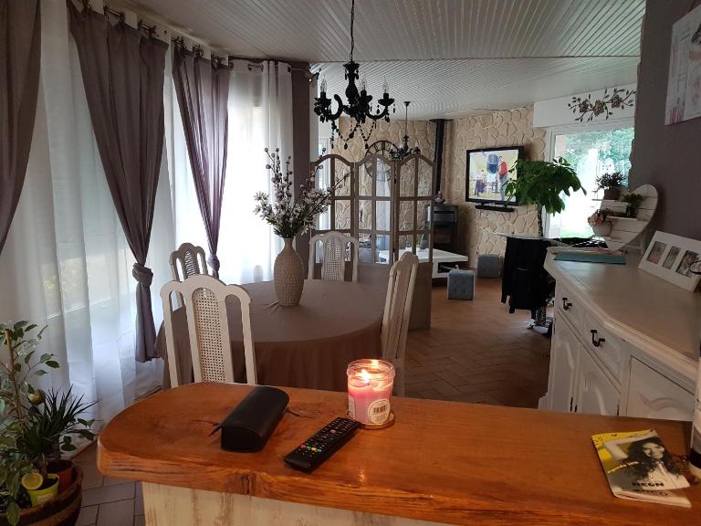 Chambres chez particuler proche du circuit - Bed and Breakfast Ruaudin
