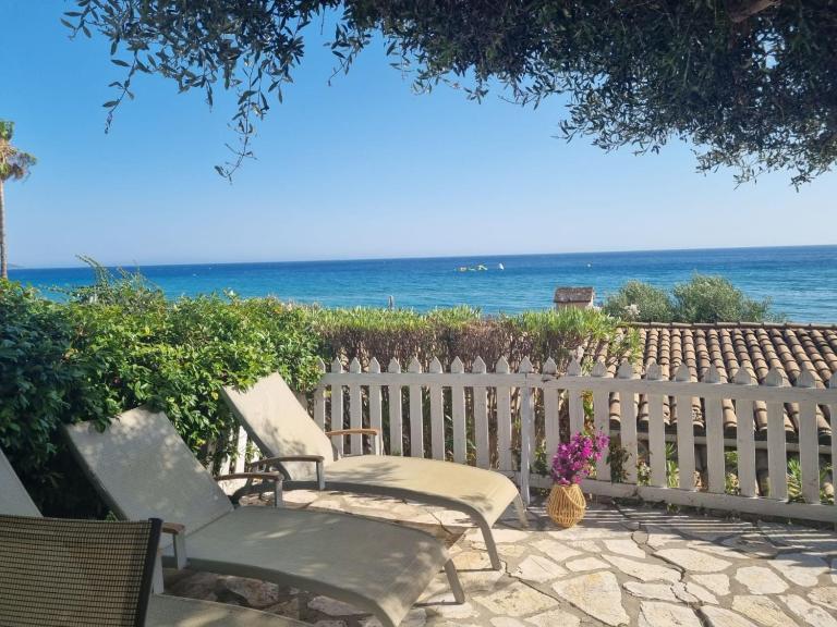 Corfu Dream Holidays Villas - B&B Glyfáda