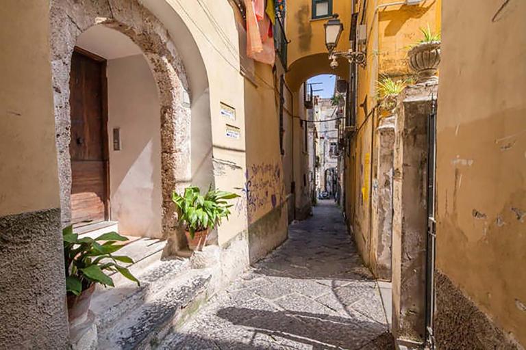 Tra Amalfi, Pompei, Paestum - Ferienwohnung Salern