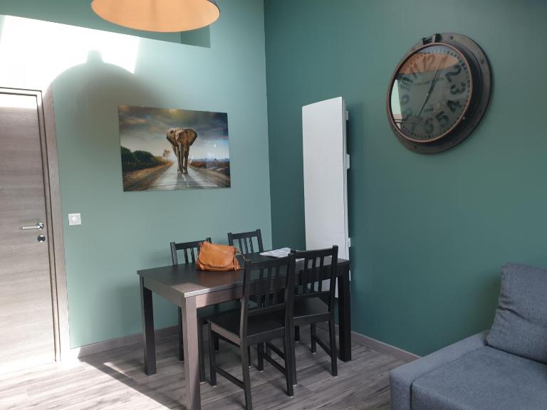 Les toits - Audun le Tiche - Appartement 3 chambres - B&B Audun-le-Tiche