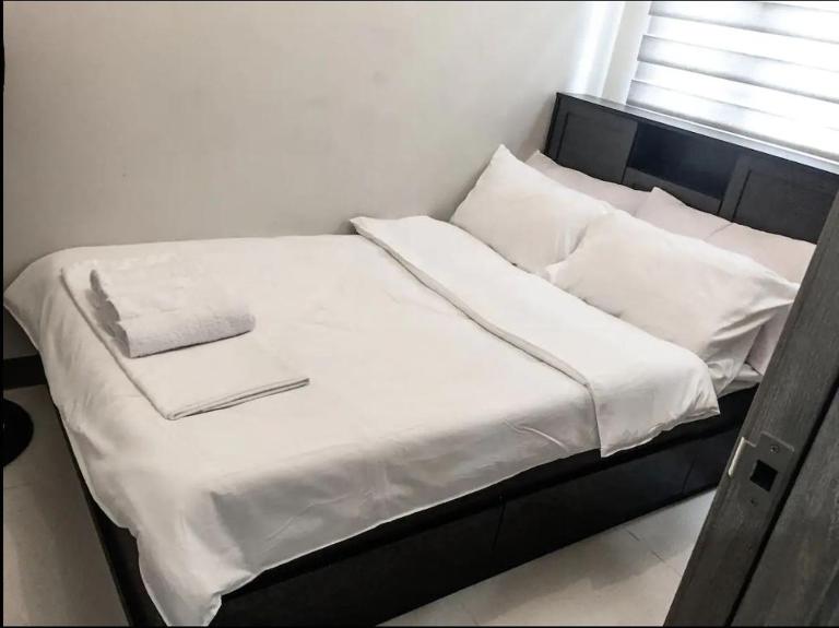 StayInMyCondo - 8th Condo in Pasay near NAIA Airport, MOA Pasay - Bed and Breakfast Manilla