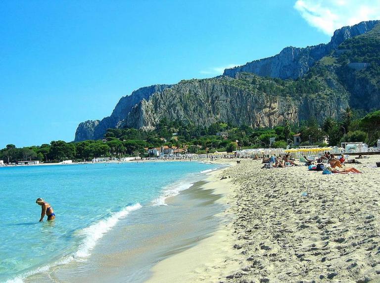 AR Palace Hotel - Palermo - B&B Isola delle Femmine