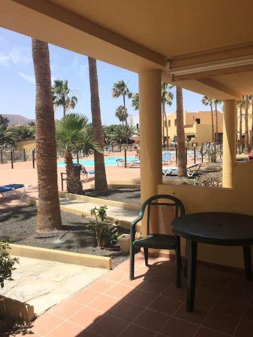 *1 bed apt, fibre, 200mt beach, 2 mins bars/shops* - B&B Corralejo