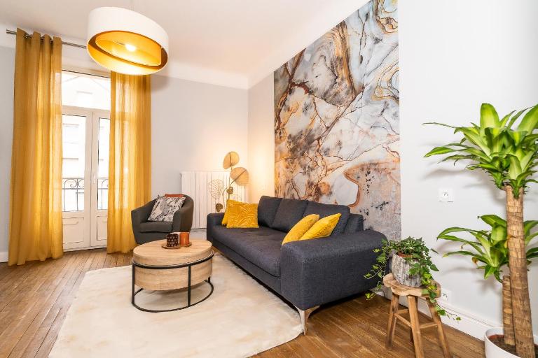 Audace - Appartement Premium 75m2 avec parking privé - Centre de Metz - 2 à 4 Personnes - B&B Metz