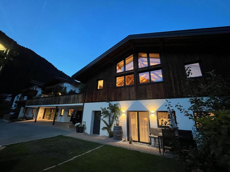 Ferienhaus Ragg - Bed and Breakfast Kaunertal
