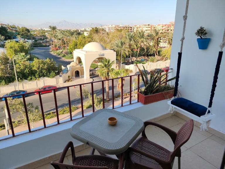 Studio Lotus compound near Touristic Mamsha - B&B Hurgada