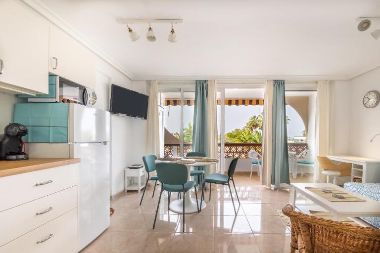 Flamingo Apartment on the south near the beach - Ferienwohnung Palm-Mar