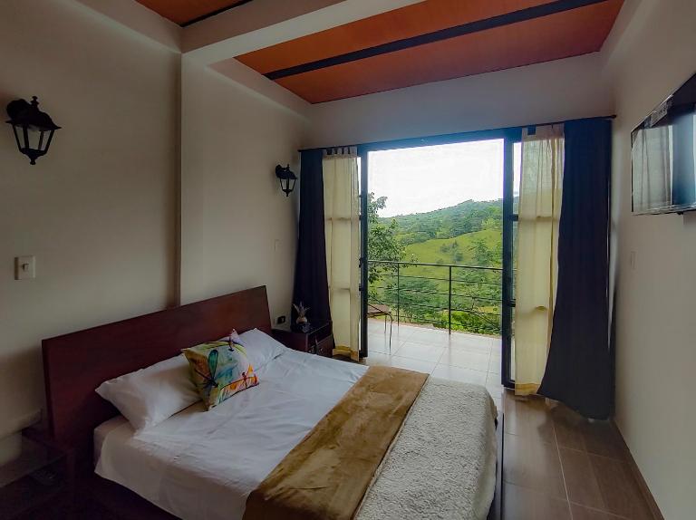 MANIPURA - Bed and Breakfast Guaduas