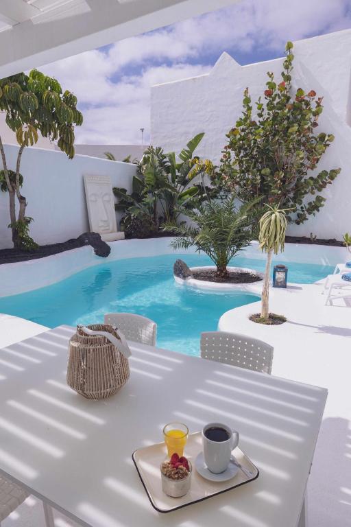 Villa Guajara Piscina Climatiz Jacuzzi Villa 714 - Chambres d'hôtes Corralejo