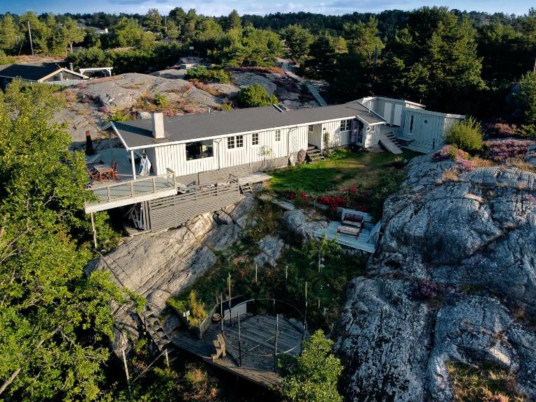 Idyllic Cabin in Lillesand fantastic ocean view - Ferienwohnung Lillesand