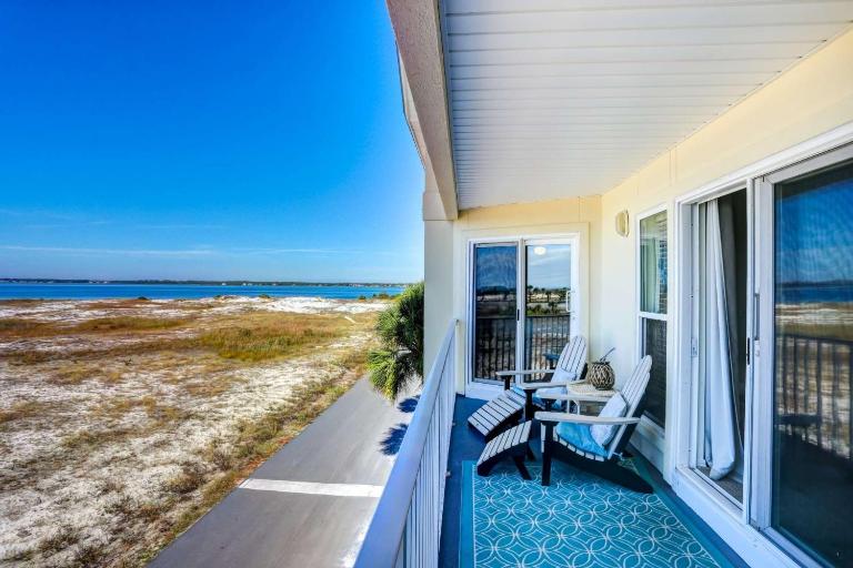 Gulf Island Condos Unit 321 - Chambres d'hôtes Navarre