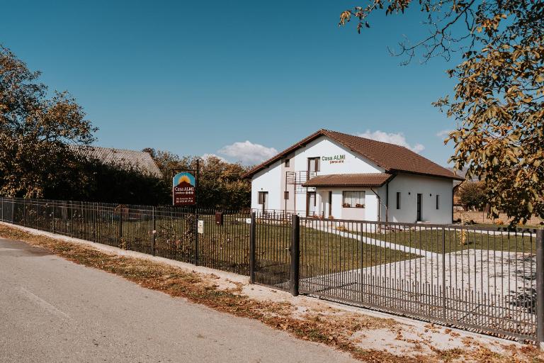 CASA ALMI - B&B Polovragi