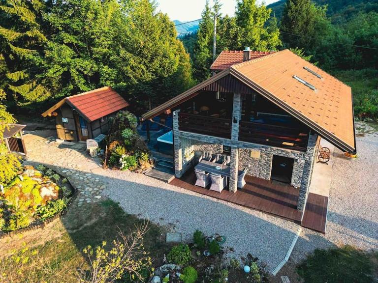 Holiday Home Cindric Gaj - Chambres d'hôtes Ogulin