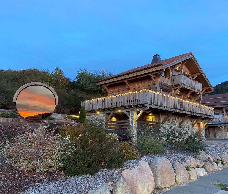 Chalet des Cîmes, chaleureux avec jacuzzi et sauna - Ferienwohnung Gérardmer