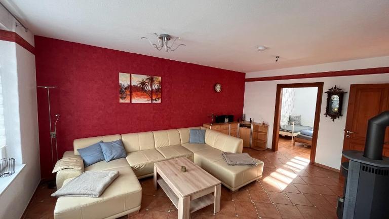 Ferienwohnung am Bodetal mit Wallbox für E-Auto - B&B Thale