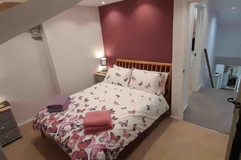 Willow Cottage Cosy Cornish Rural Retreat - Dog Friendly Cornwall - B&B Ponsanooth