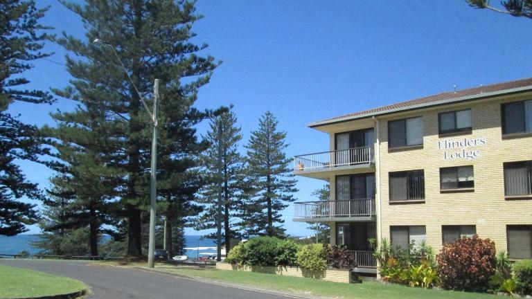 Flinders Lodge Unit 3 - Lifestyle Yamba - B&B Yamba