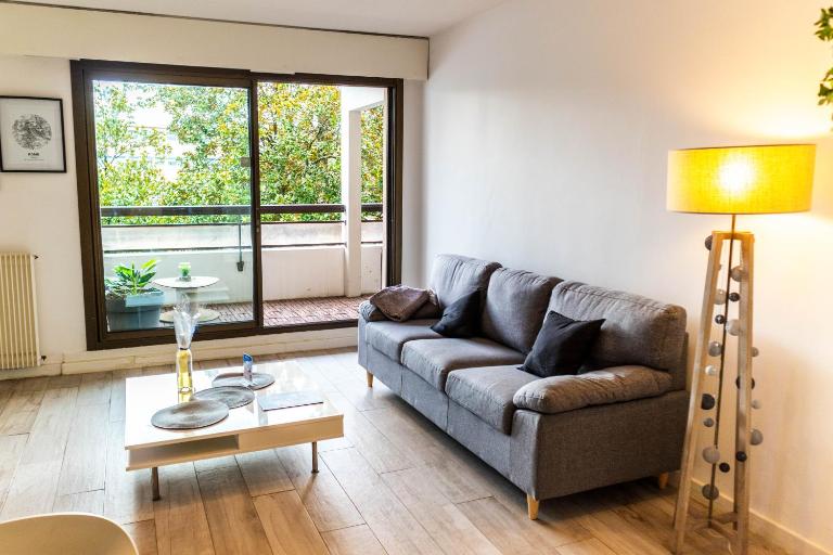 Le Sperata - Bel appartement en centre ville avec 2 chambres, terrasse et parking - B&B Pau